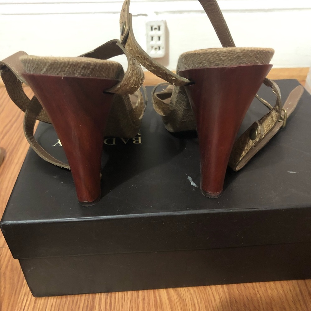 Ugg collection heels - Picture 3 of 4